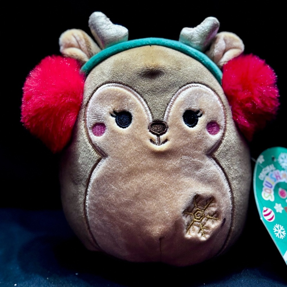 DARLA Reindeer with Red Ear muffs Christmas 2023 Original Squishmallow NWT 6”